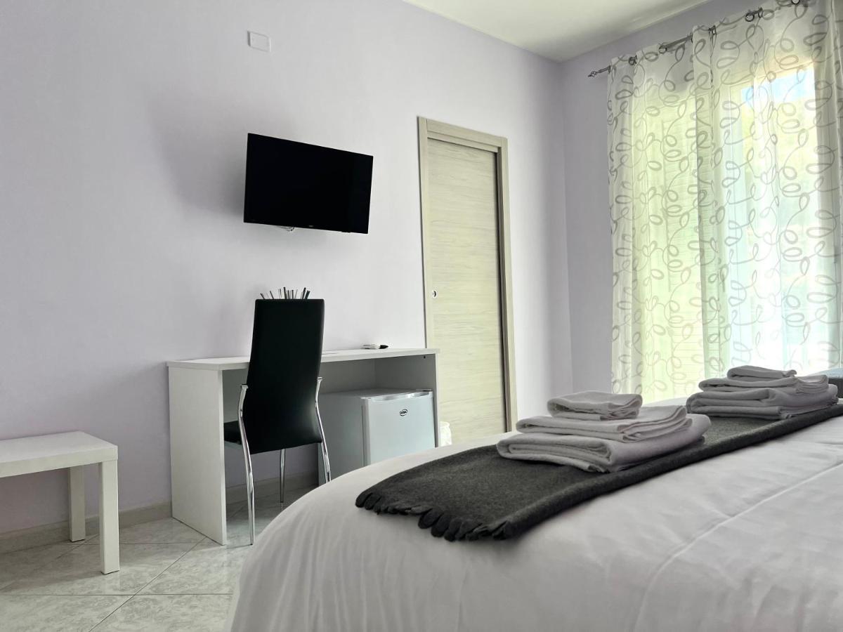Bluviro Bed & Breakfast Bronte Eksteriør bilde